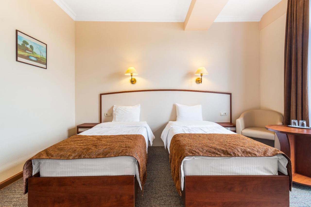 Regency Hotel Chişinǎu Buitenkant foto